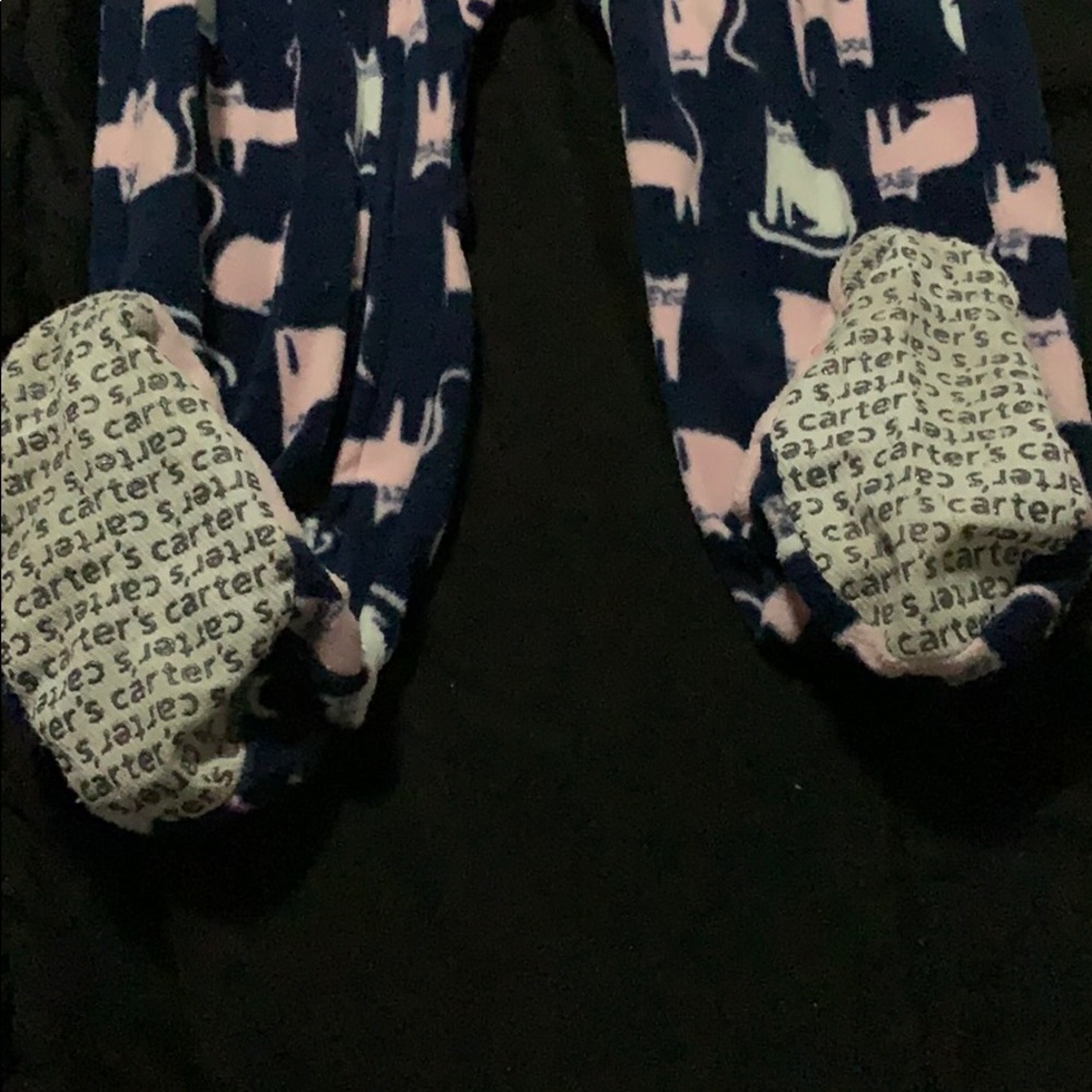 Carters Pajamas - Picture 4 of 8